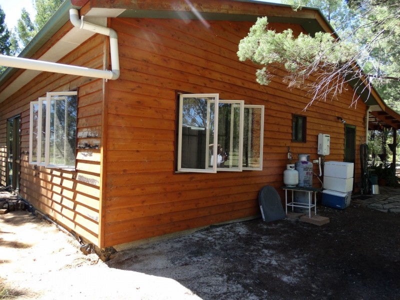 22 Racecourse Road, Chinchilla QLD 4413