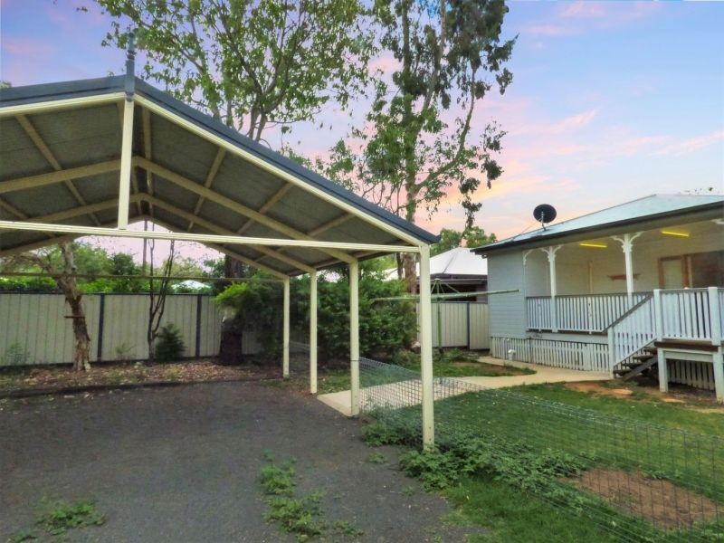 16b Condamine Street, Chinchilla QLD 4413