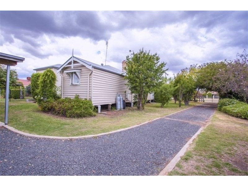 57 Zeller Street, Chinchilla QLD 4413