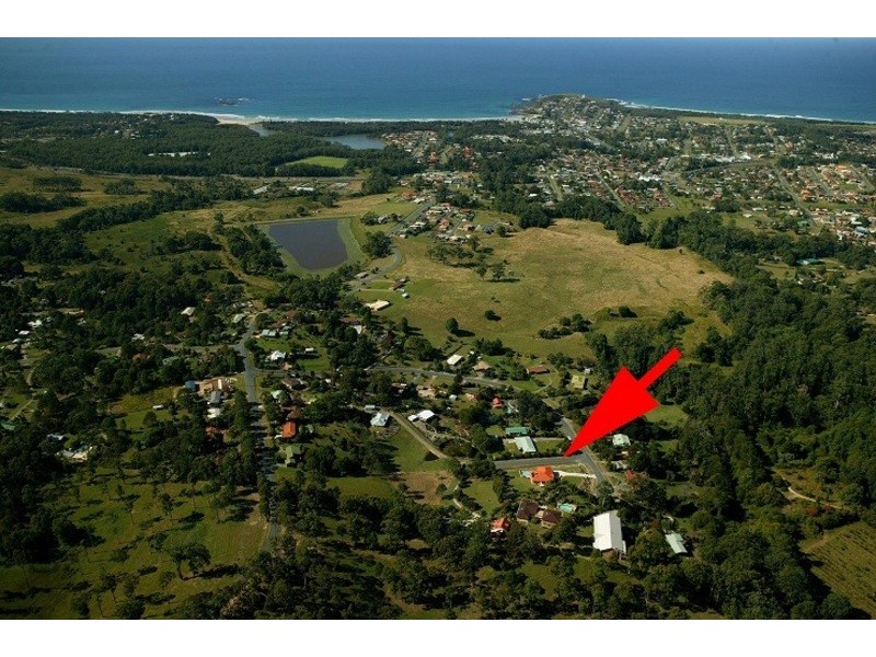 17 Gresham Drive, Woolgoolga NSW 2456
