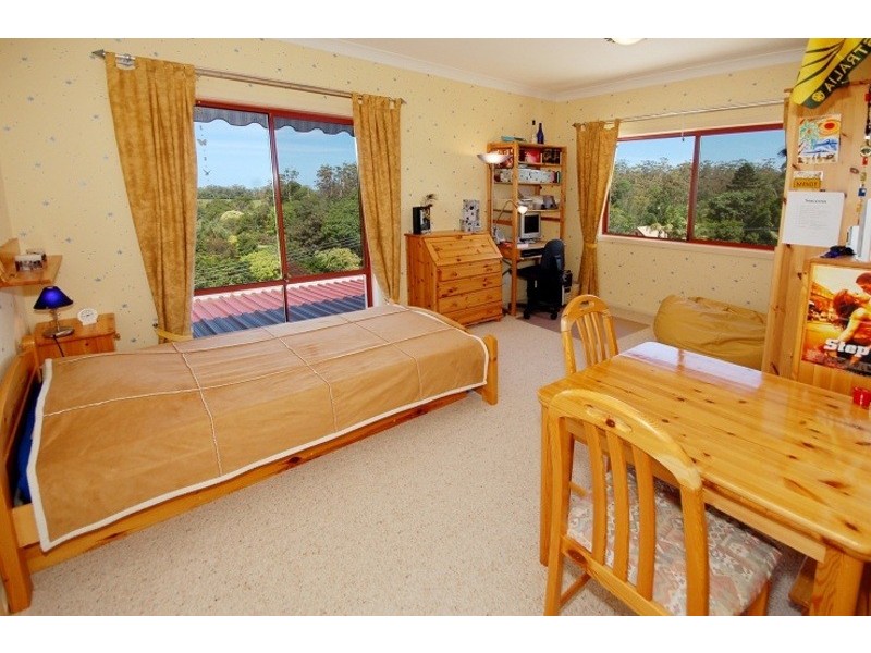 17 Gresham Drive, Woolgoolga NSW 2456