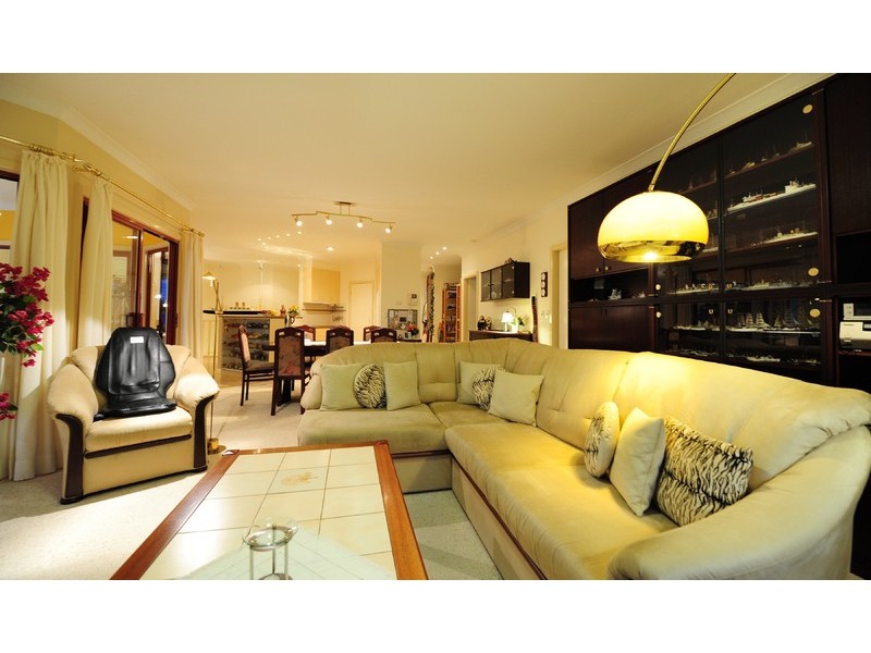 17 Gresham Drive, Woolgoolga NSW 2456