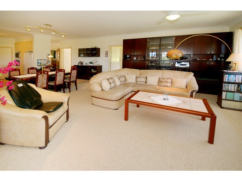 17 Gresham Drive, Woolgoolga NSW 2456