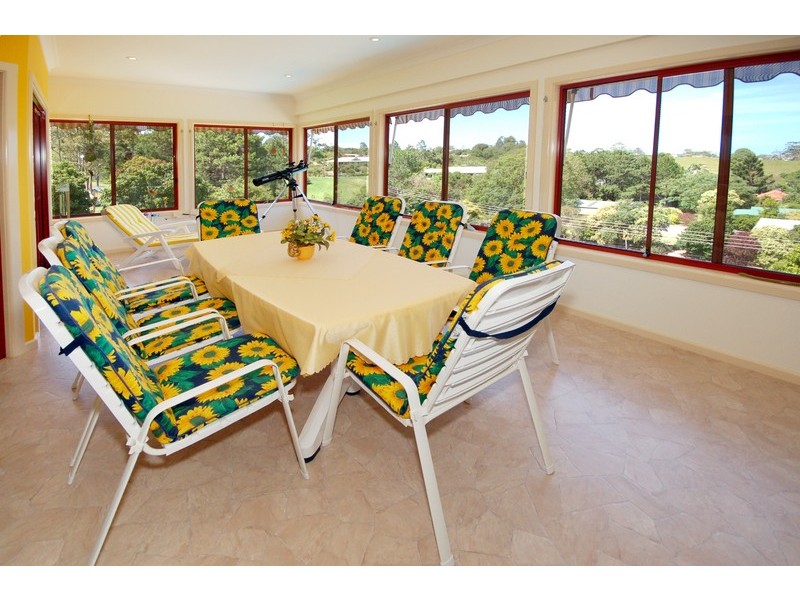 17 Gresham Drive, Woolgoolga NSW 2456