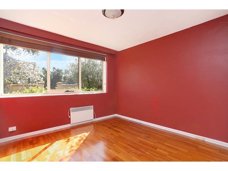 2/300 Grange Road, Ormond VIC 3204