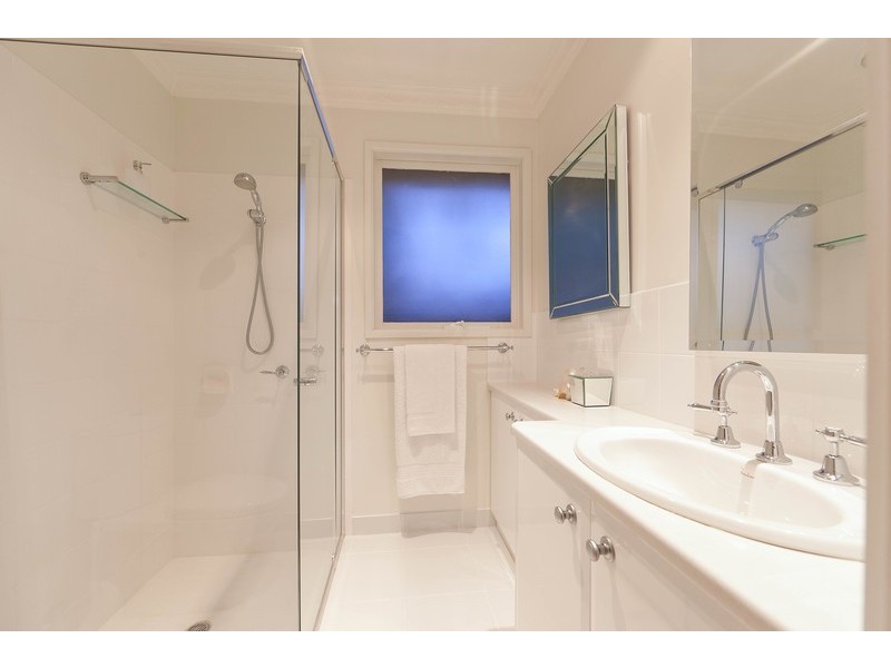 3/3-5 Kardella Lane, Mount Eliza VIC 3930