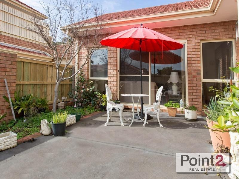 2/7 Mena Street, Frankston VIC 3199