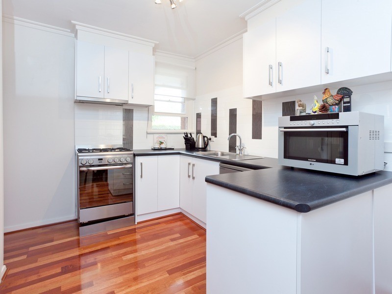 1/165 Mt Eliza Way, Mount Eliza VIC 3930