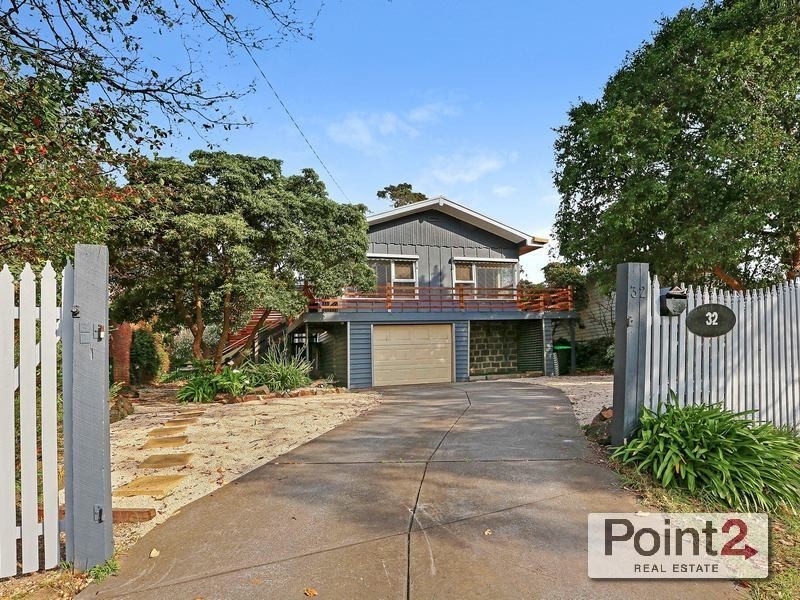 32 Mountain View Road, Mount Eliza VIC 3930