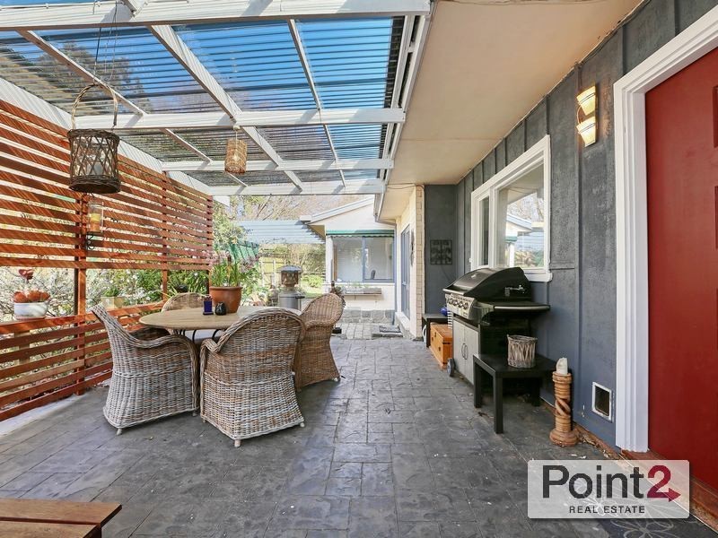 32 Mountain View Road, Mount Eliza VIC 3930