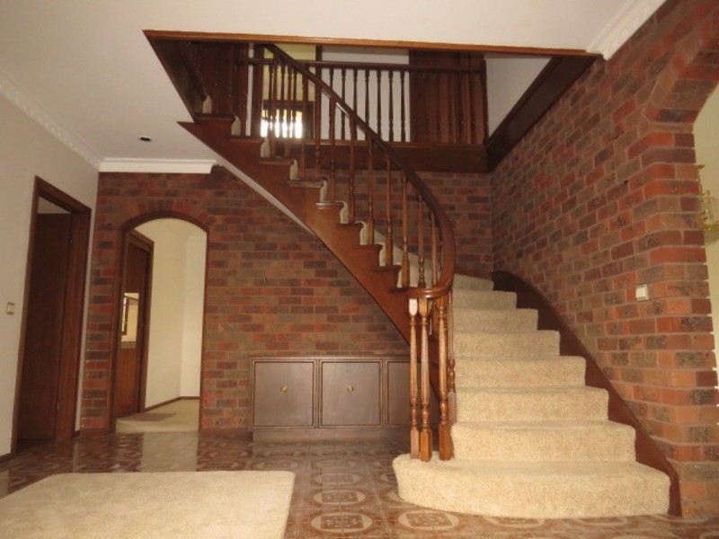 9  Meribil Close, Mount Eliza VIC 3930