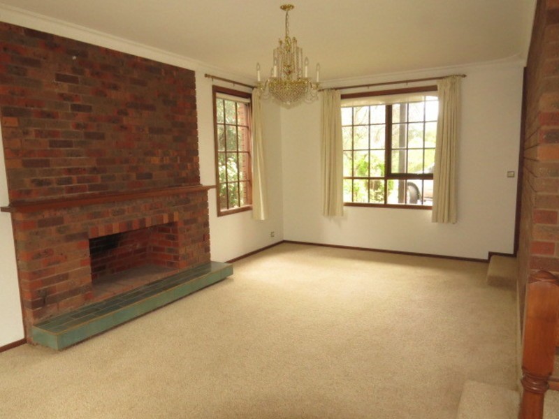 9  Meribil Close, Mount Eliza VIC 3930