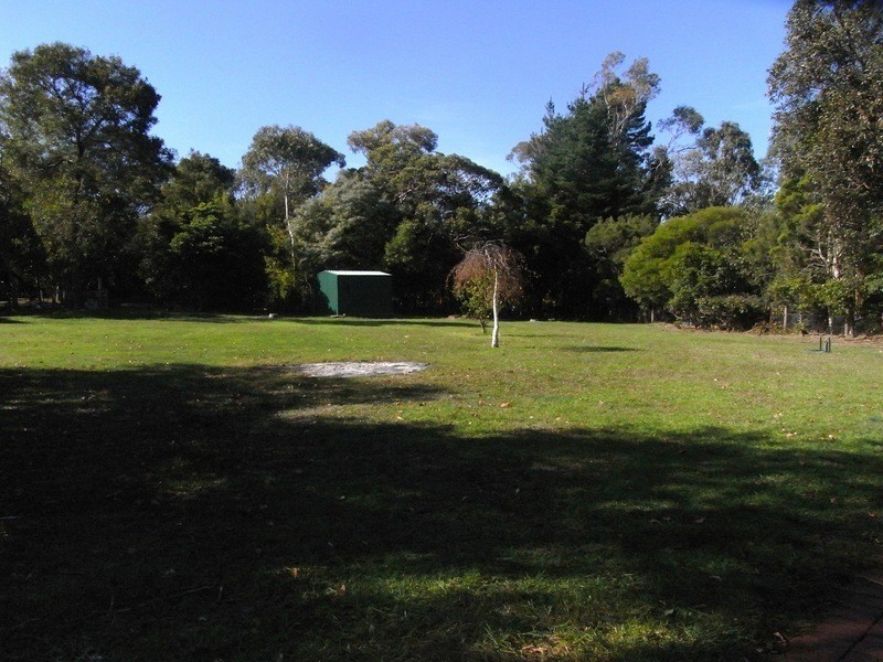 9  Meribil Close, Mount Eliza VIC 3930