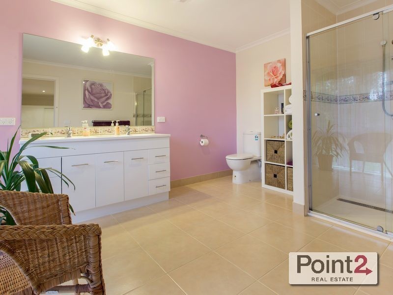 71 Allison Road, Mount Eliza VIC 3930