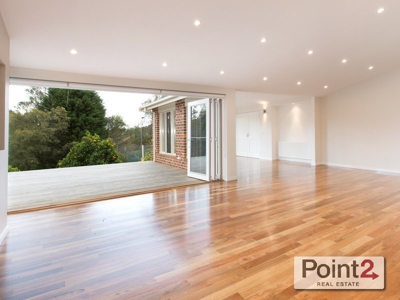 33  Sunset Crescent, Mount Eliza VIC 3930