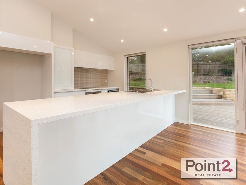 33  Sunset Crescent, Mount Eliza VIC 3930