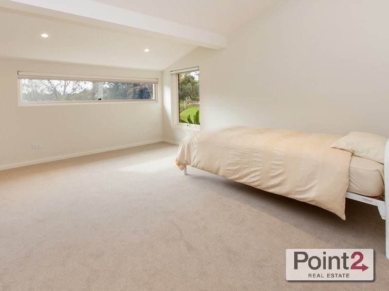 33  Sunset Crescent, Mount Eliza VIC 3930