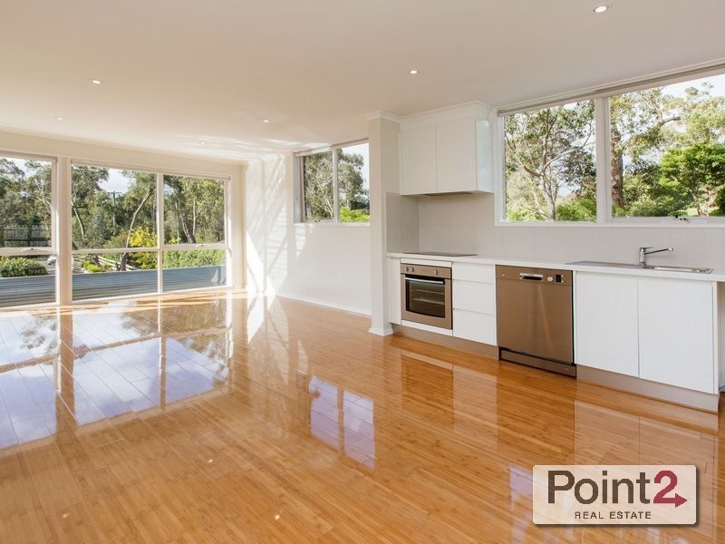 33  Sunset Crescent, Mount Eliza VIC 3930