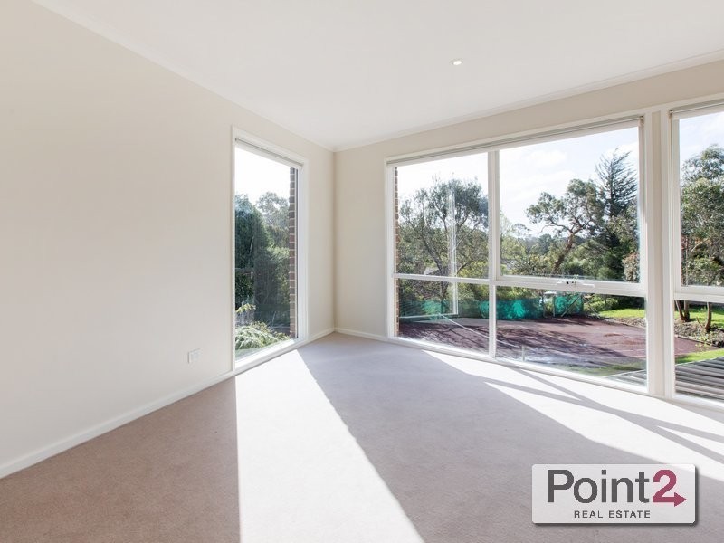 33  Sunset Crescent, Mount Eliza VIC 3930