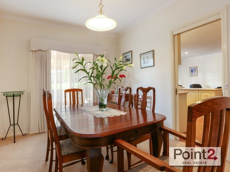 35 Wimbledon Avenue, Mount Eliza VIC 3930