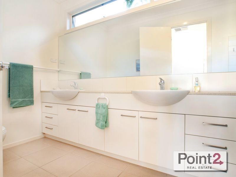 6 Leicester Avenue, Mount Eliza VIC 3930