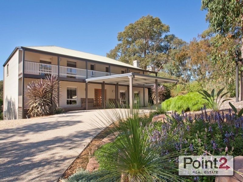 2 Jamesbrad Court, Mount Eliza VIC 3930