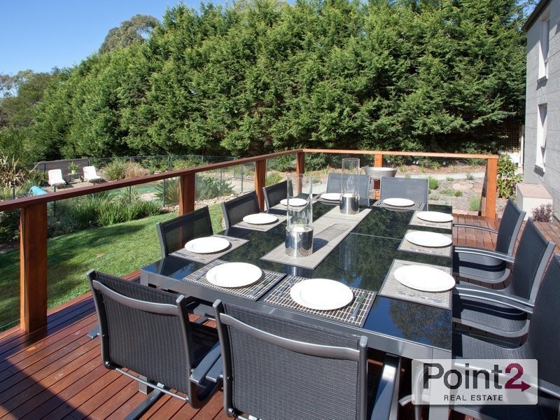 2 Jamesbrad Court, Mount Eliza VIC 3930
