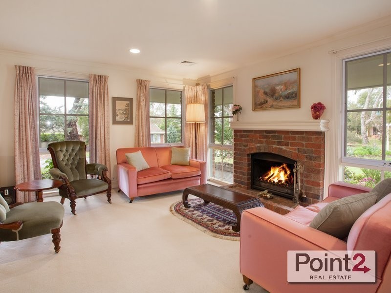 15 Woodlyn Close, Mount Eliza VIC 3930