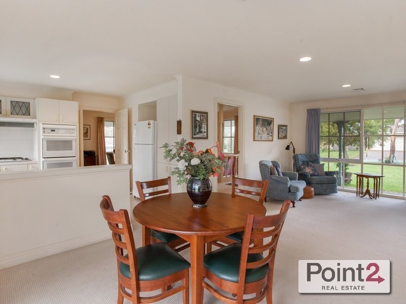 15 Woodlyn Close, Mount Eliza VIC 3930