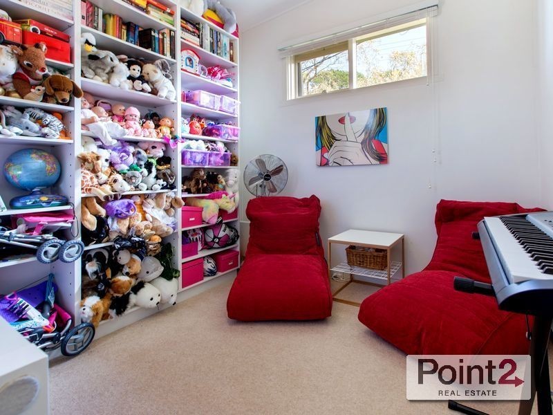 1/139 Mount Eliza Way, Mount Eliza VIC 3930