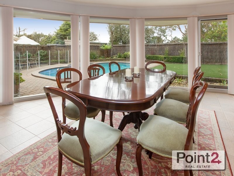 51  Wimbledon Avenue, Mount Eliza VIC 3930