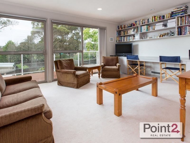 51  Wimbledon Avenue, Mount Eliza VIC 3930