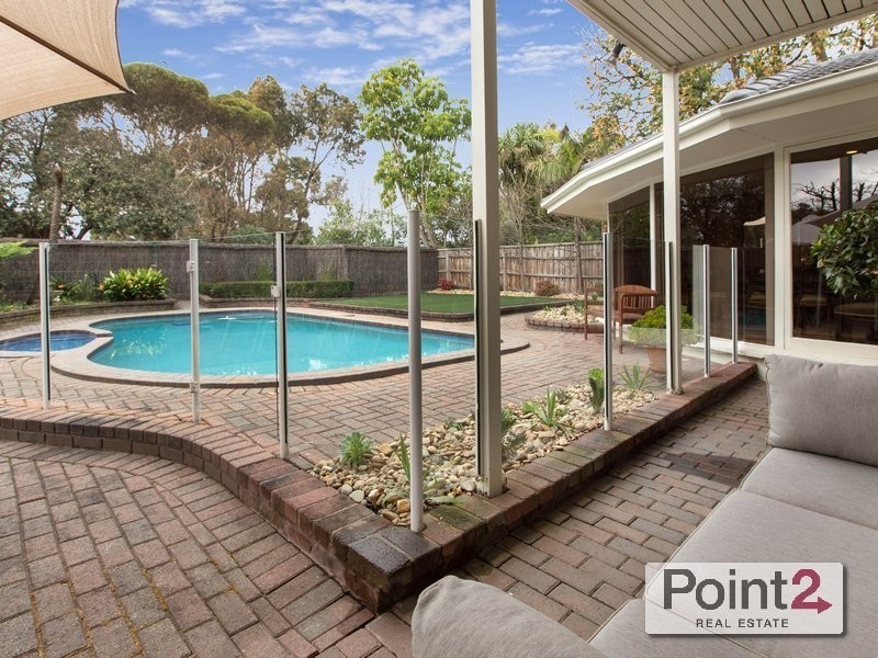 51  Wimbledon Avenue, Mount Eliza VIC 3930