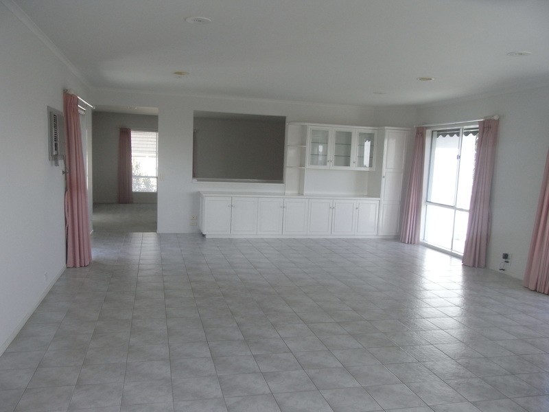 19 Rutland Avenue, Mount Eliza VIC 3930