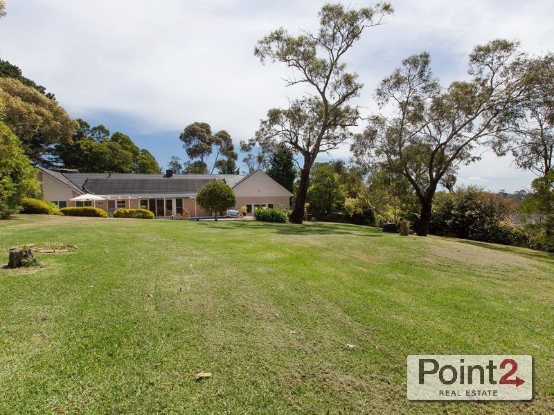 23 McCutcheon Close, Mount Eliza VIC 3930