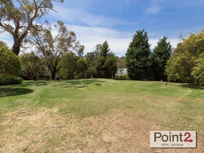 23 McCutcheon Close, Mount Eliza VIC 3930