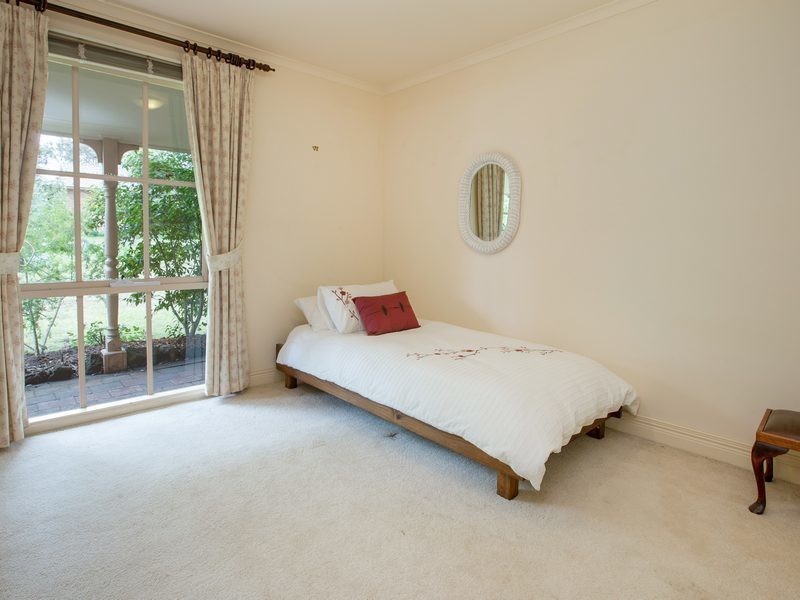 3 Woodlyn Close, Mount Eliza VIC 3930