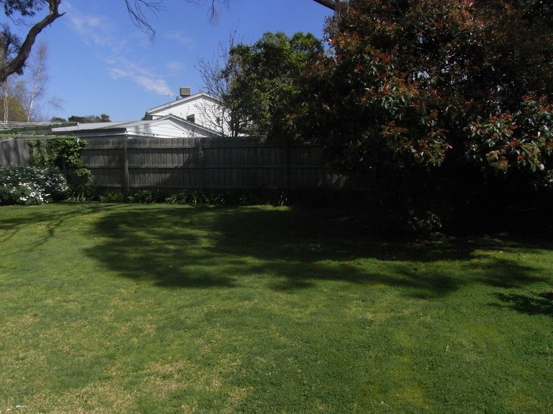 52  Koetong Parade, Mount Eliza VIC 3930