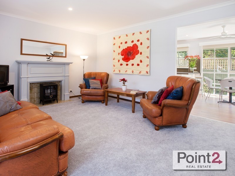2/8 Roy Court, Mount Eliza VIC 3930