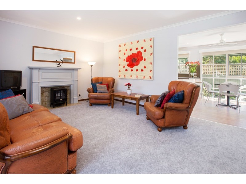 2/8 Roy Court, Mount Eliza VIC 3930