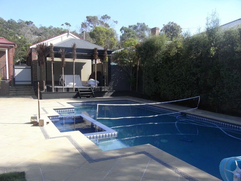 18-20 Claremont Street, Mount Eliza VIC 3930