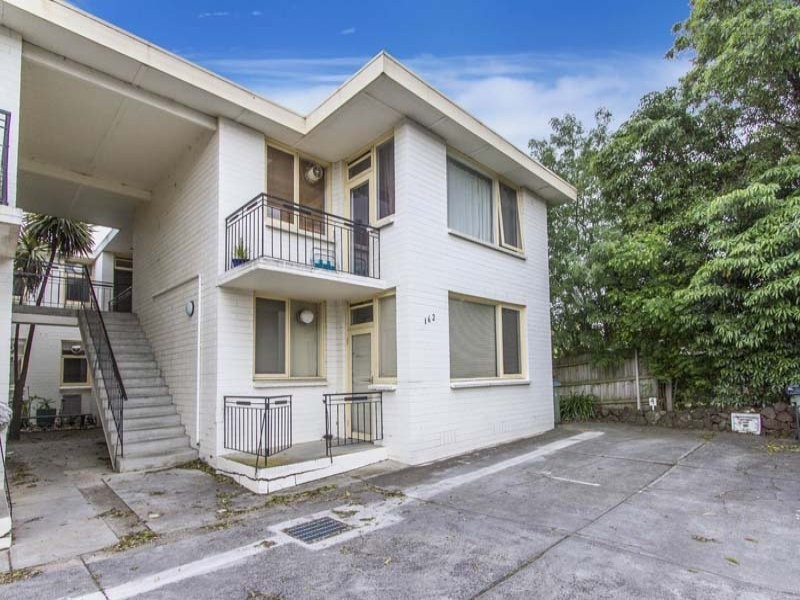 8/162  Canadian Bay Road, Mount Eliza VIC 3930