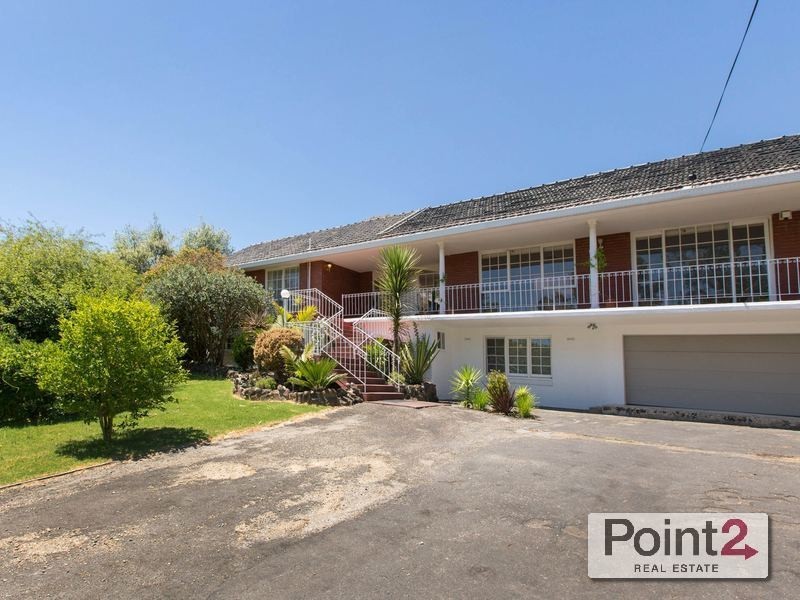 25  Bareena Drive, Mount Eliza VIC 3930
