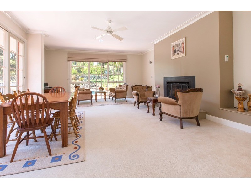 25  Bareena Drive, Mount Eliza VIC 3930