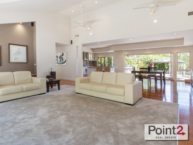 6 Marie Court, Mount Eliza VIC 3930