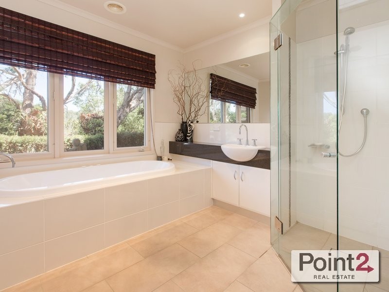 6 Marie Court, Mount Eliza VIC 3930