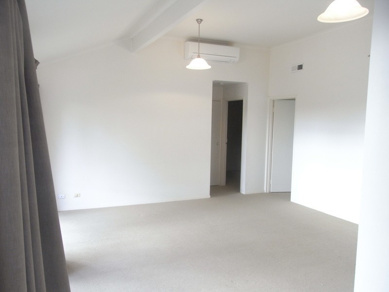 107  Rutland Avenue, Mount Eliza VIC 3930