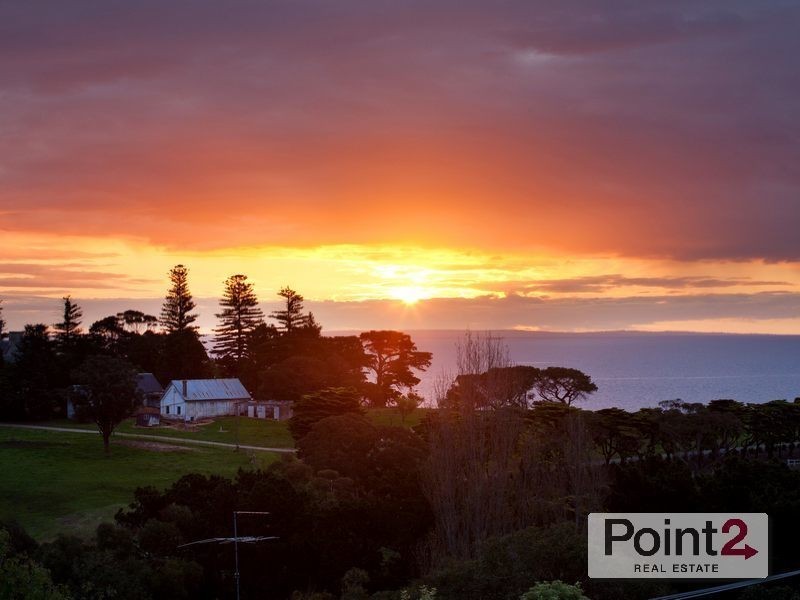 5 Otaria Street, Mount Eliza VIC 3930