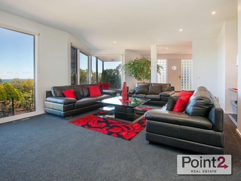 5 Otaria Street, Mount Eliza VIC 3930