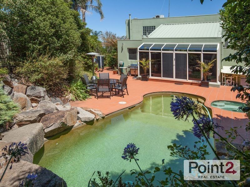 5 Otaria Street, Mount Eliza VIC 3930